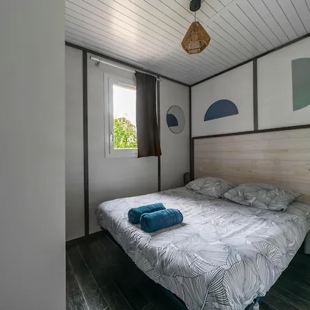 Le Mont Libre - & Espace Nature - Camping *
