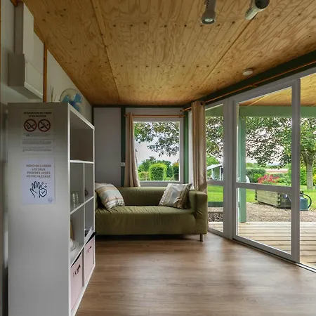 Le Mont Libre - & Espace Nature - Campsite