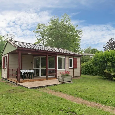 Camping Le Mont Libre - & Espace Nature - Gannat