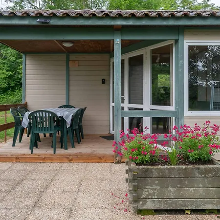 Le Mont Libre - & Espace Nature - Campsite *