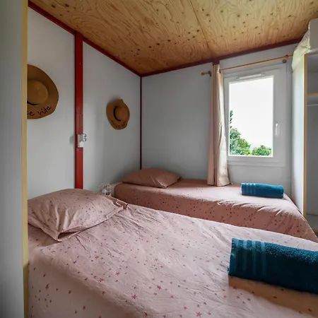 Le Mont Libre - & Espace Nature - * Gannat