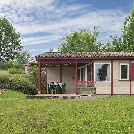 Le Mont Libre - & Espace Nature - Campsite *