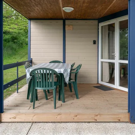Campsite Le Mont Libre - & Espace Nature - Gannat